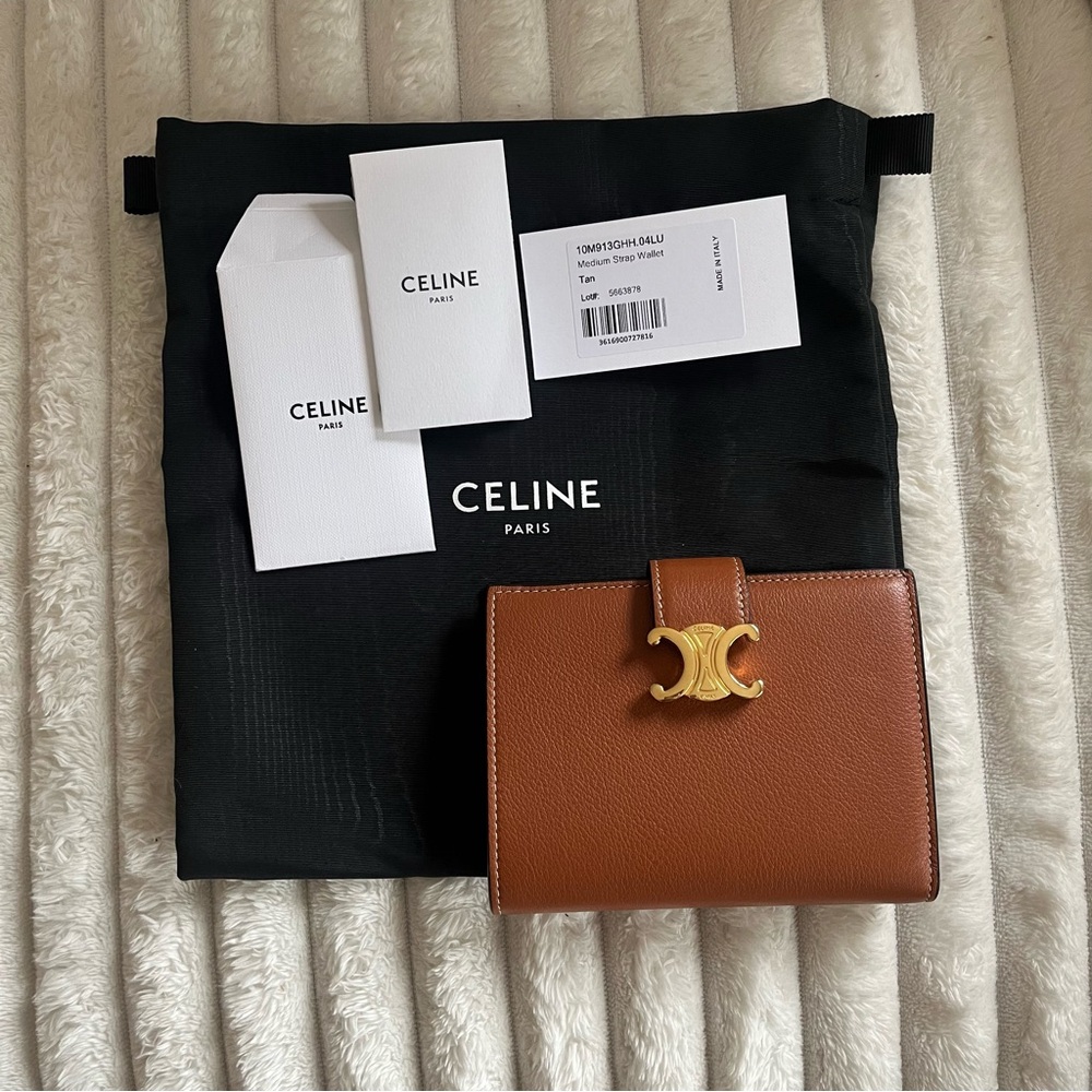 $849 Celine Medium Strap Bi-Fold Wallet in Supple Calfskin - Tan